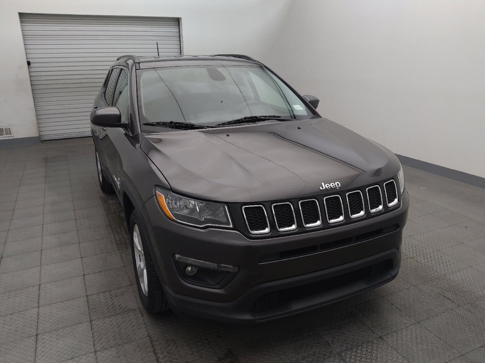 Used 2021 Jeep Compass Latitude FWD image 14