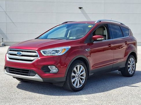 Used 2017 Ford Escape Titanium image 6