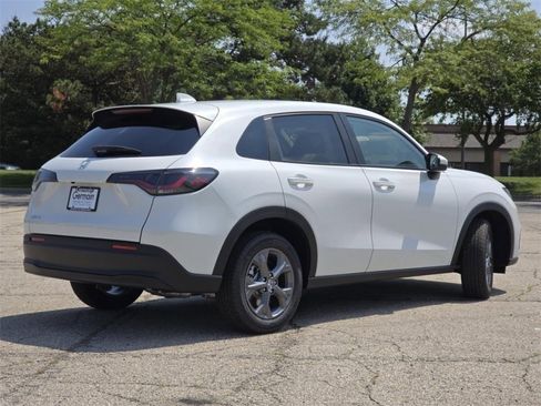 New 2026 Honda HR-V LX image 18