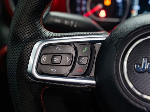 Used 2021 Jeep Wrangler Unlimited Rubicon image 16