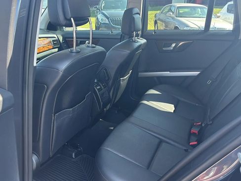 Used 2010 Mercedes-Benz GLK 350 4MATIC image 11