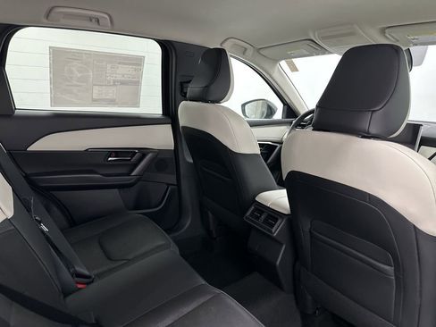 New 2026 MAZDA CX-5 Select image 18