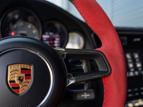 Certified 2018 Porsche 911 GT2 RS RWD image 21