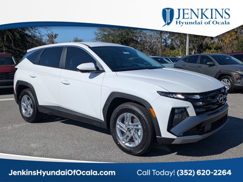 New 2026 Hyundai Tucson SE image 1