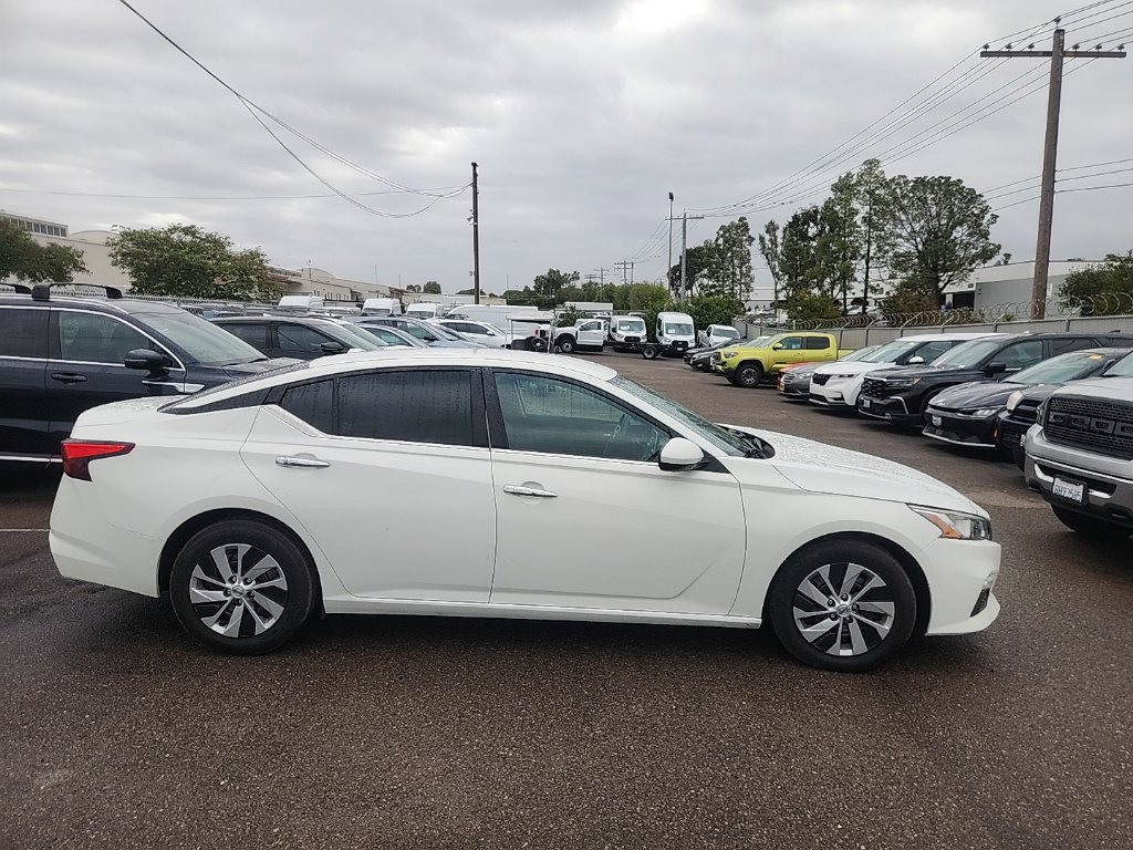 Used 2020 Nissan Altima 2.5 S FWD image 15