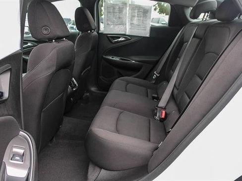 Used 2024 Chevrolet Malibu LT image 19