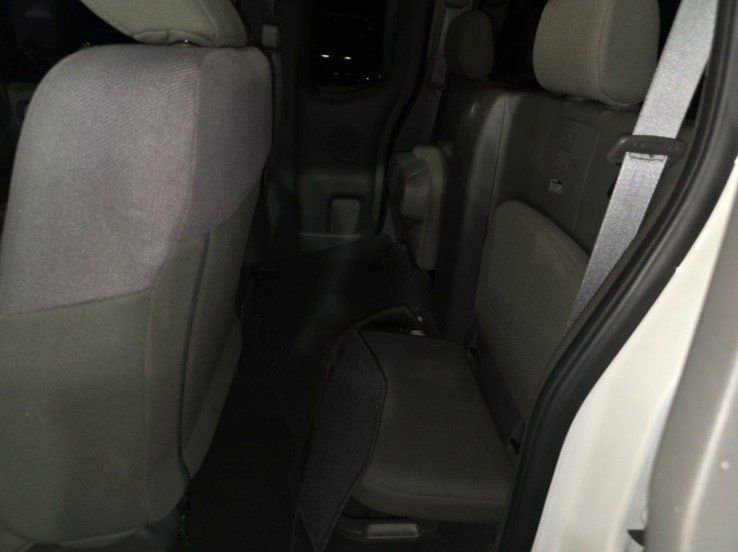 Used 2021 Nissan Frontier S RWD image 8