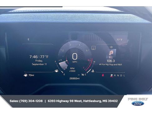 Used 2025 GMC Acadia Elevation w/ Elevation Premium Package FWD image 14