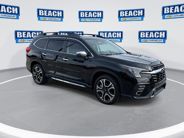 Used 2023 Subaru Ascent Touring AWD/4WD image 2