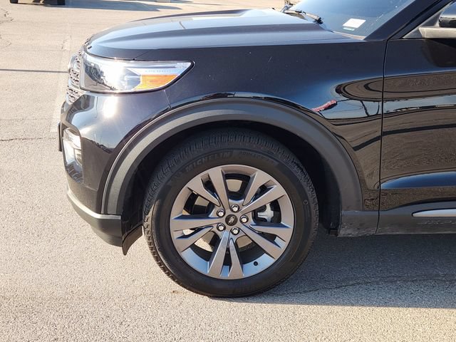 Used 2023 Ford Explorer XLT w/ Equipment Group 202A RWD image 8