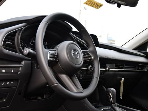 New 2026 MAZDA MAZDA3 2.5 S Preferred image 11