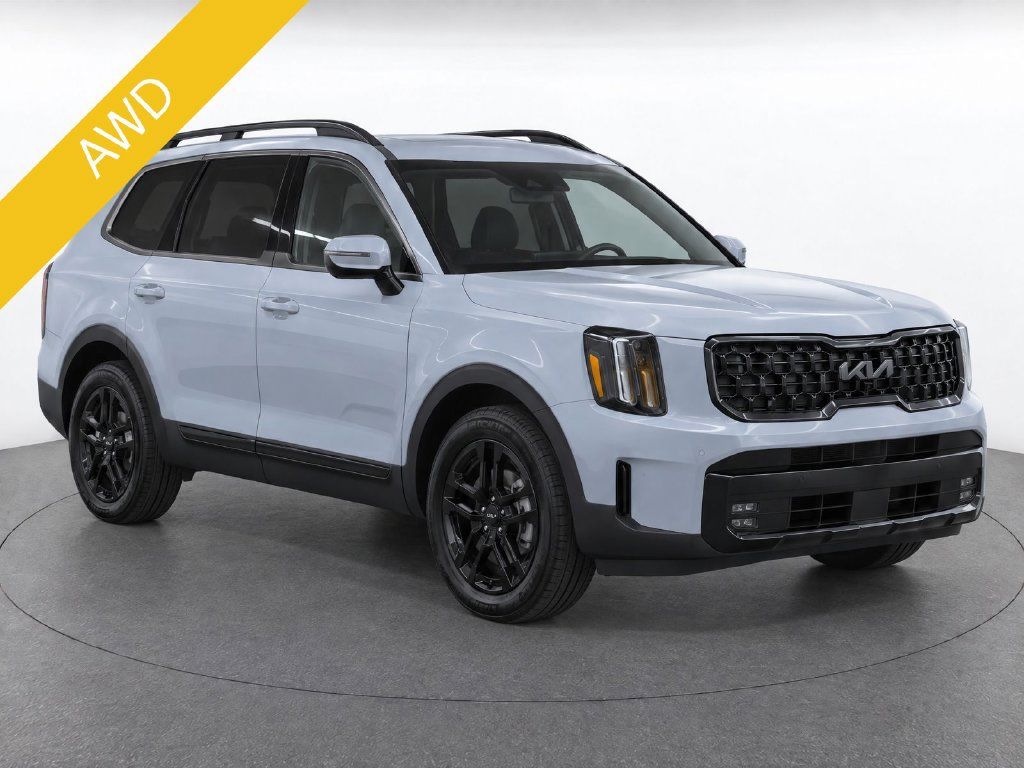 Certified 2025 Kia Telluride SX Prestige X-Line AWD/4WD image 2