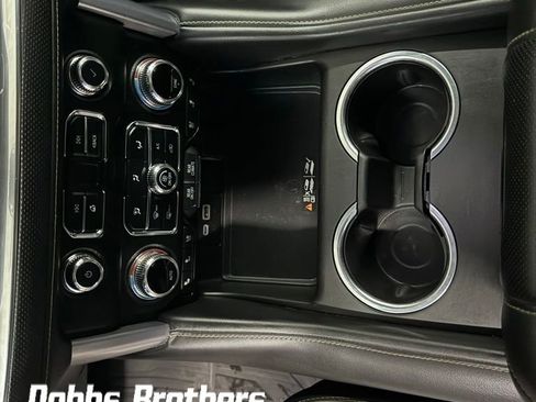 Used 2021 GMC Yukon SLT w/ SLT Luxury Plus Package image 22