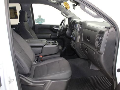 Used 2024 Chevrolet Silverado 1500 Custom image 28