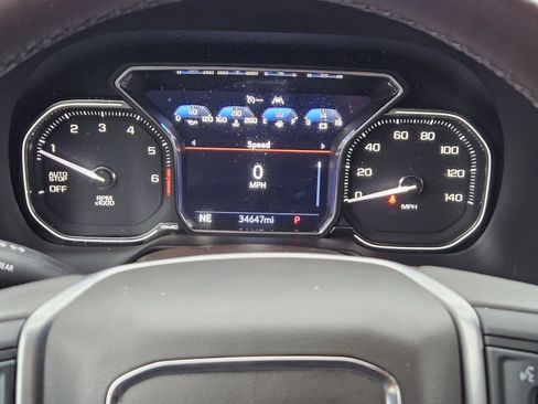 Certified 2021 GMC Yukon SLT w/ SLT Luxury Package image 19