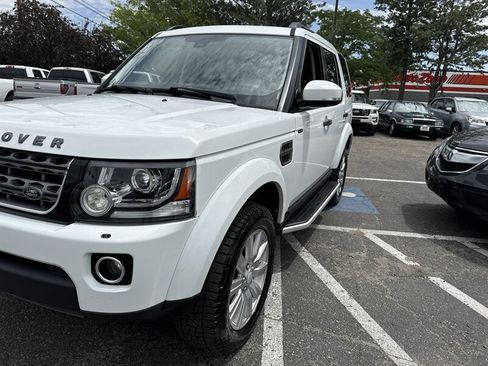 Used 2016 Land Rover LR4 AWD/4WD image 13