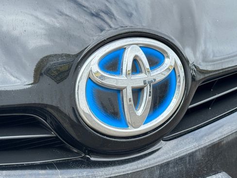 Used 2010 Toyota Prius FWD image 3