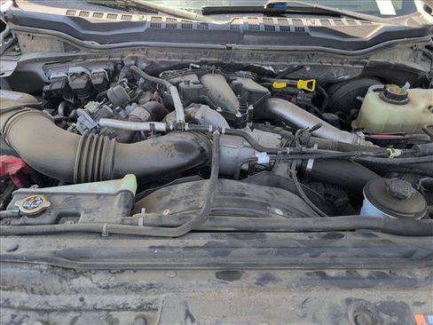 Used 2019 Ford F250 XLT w/ Snow Plow Prep Package AWD/4WD image 22