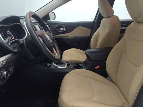 Used 2015 Jeep Cherokee Sport AWD/4WD image 17