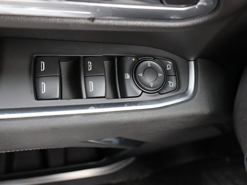 New 2026 Chevrolet Silverado 3500 LT image 8