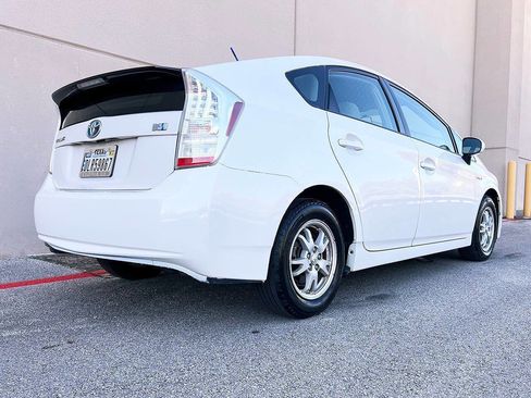 Used 2010 Toyota Prius Four image 12