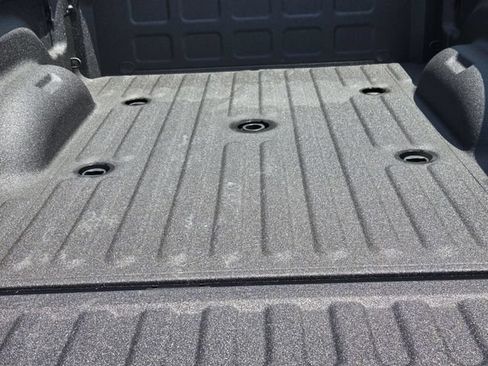 New 2026 RAM 2500 Laramie w/ Night Edition AWD/4WD image 9