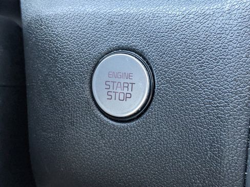 Certified 2022 Kia Sorento SX image 31