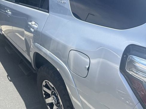 Used 2021 Toyota 4Runner TRD Off-Road Premium w/ Moonroof Package AWD/4WD image 11