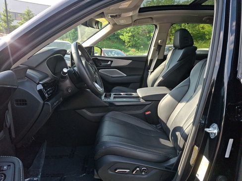 Certified 2025 Acura MDX SH-AWD w/ Technology Package image 13