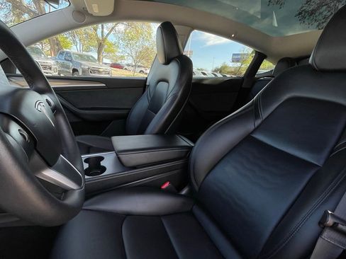 Used 2023 Tesla Model Y Long Range image 19