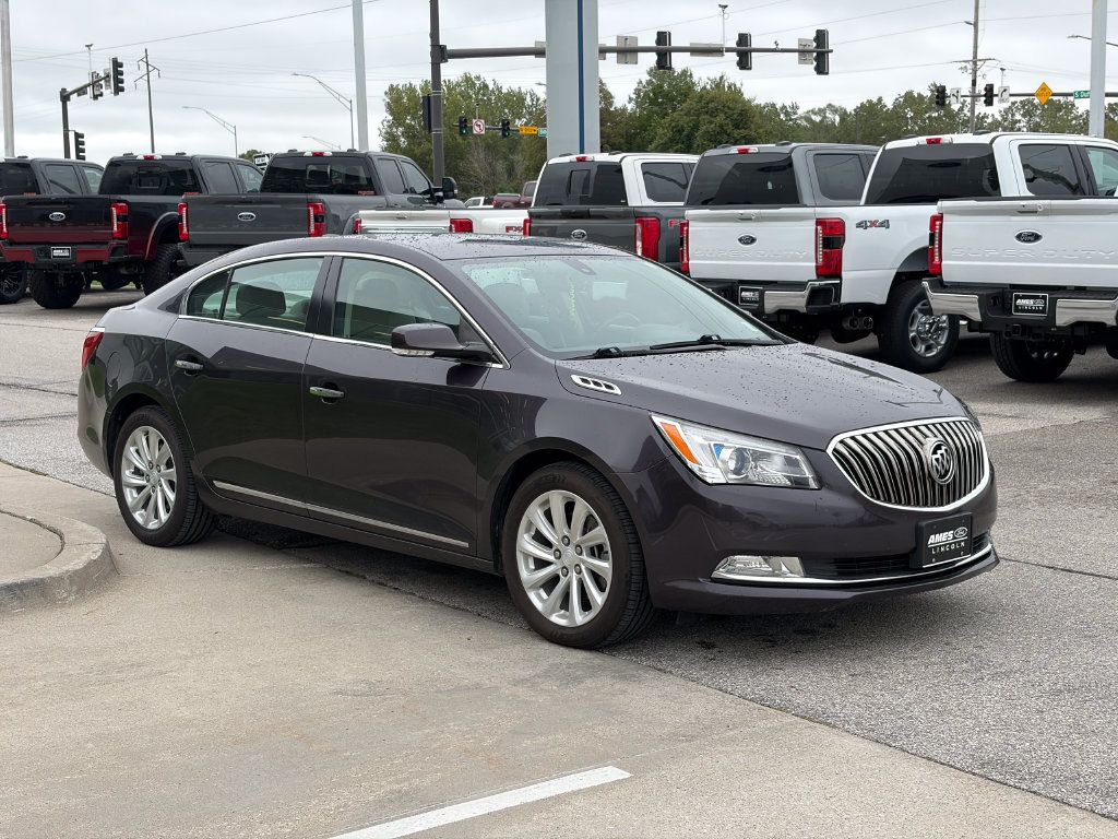 Used 2015 Buick LaCrosse Leather FWD image 7