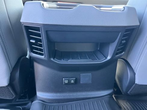 New 2025 Toyota Tundra Limited image 9