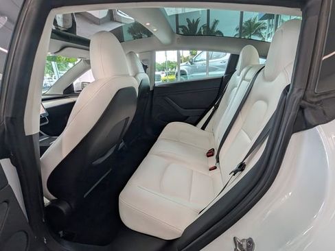 Used 2023 Tesla Model 3 Standard Range RWD image 7