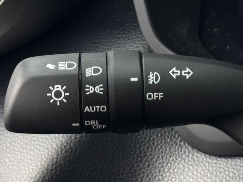 Used 2023 Toyota Tundra SR5 w/ SR5 Convenience Package image 23