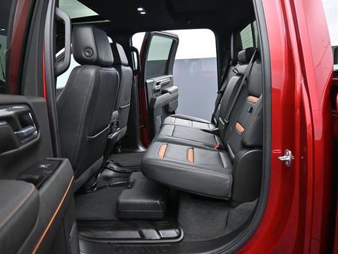 Used 2024 GMC Sierra 2500 AT4 w/ AT4 Premium Plus Package image 17