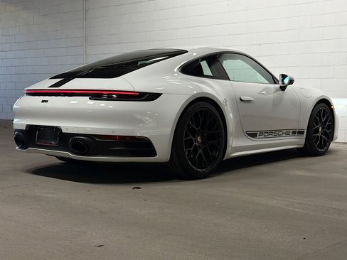 Certified 2024 Porsche 911 Carrera image 7