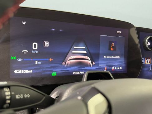 Used 2024 Chevrolet Equinox EV RS FWD image 20