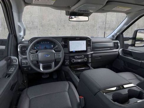 New 2025 Ford F250 Lariat image 25