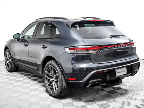 Certified 2026 Porsche Macan AWD/4WD image 3