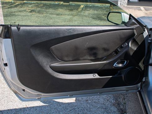 Used 2014 Chevrolet Camaro LT image 11