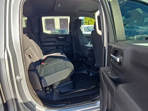 Used 2023 Chevrolet Silverado 1500 Custom Trail Boss w/ LPO, Dark Essentials Package image 13