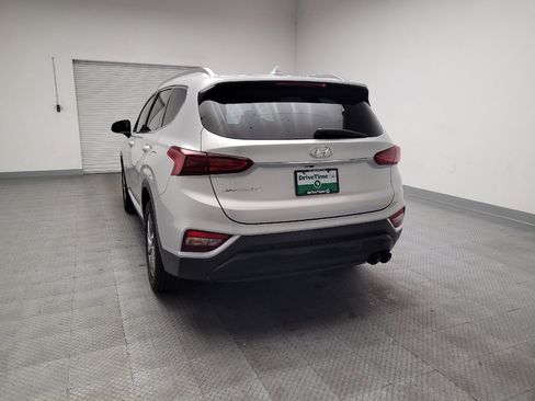 Used 2019 Hyundai Santa Fe SEL FWD image 6