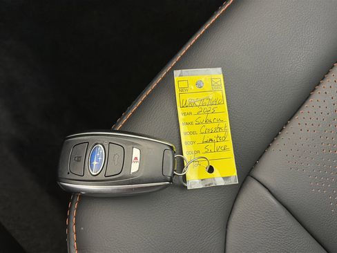 New 2025 Subaru Crosstrek 2.5i Limited w/ Crosstrek Mirror Package image 30