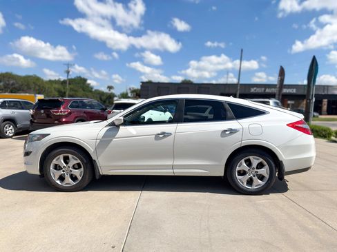 Used 2011 Honda Crosstour EX-L image 4