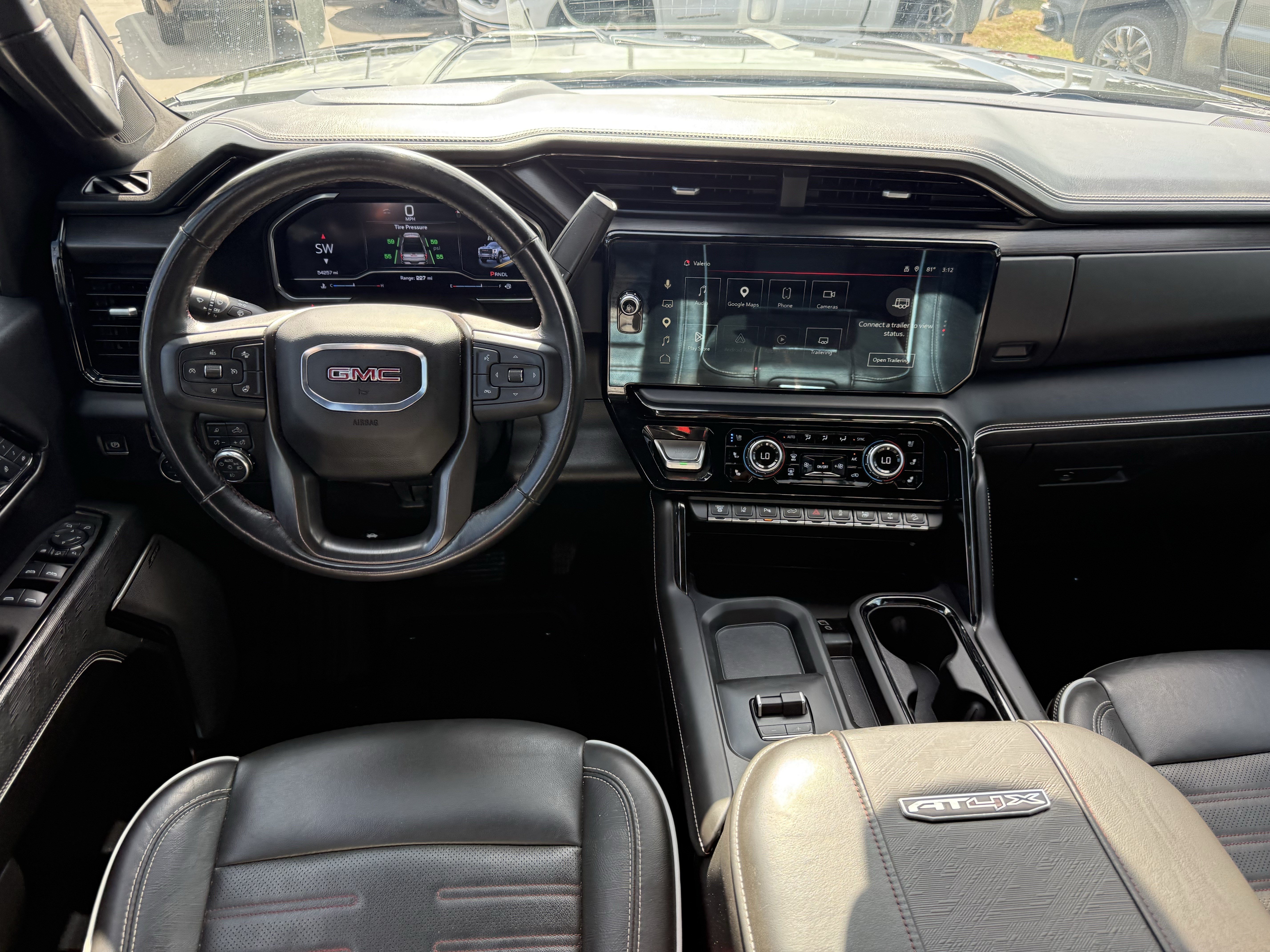 Used 2025 GMC Sierra 2500 AT4X AWD/4WD image 13