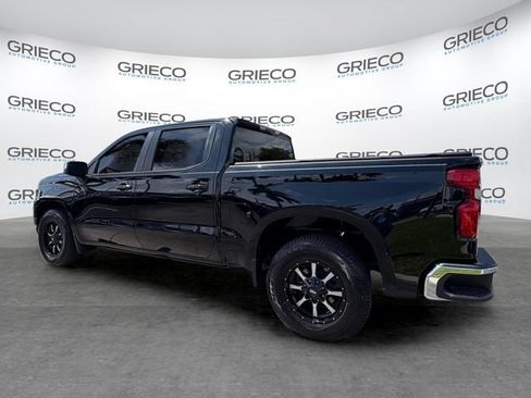 Used 2022 Chevrolet Silverado 1500 LT RWD image 5