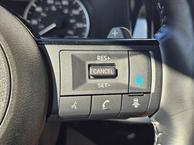 Used 2022 Nissan Pathfinder Platinum AWD/4WD image 28