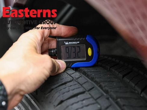 Used 2019 RAM 1500 Express w/ Wheel & Sound Group AWD/4WD image 28