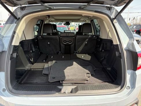 Used 2024 Honda Pilot Elite image 24