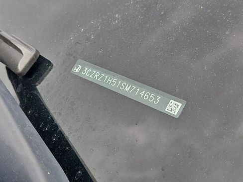 Used 2025 Honda HR-V Sport image 40